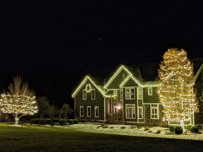 Honeoye Falls, NY Christmas Light Installation Service Request a Free